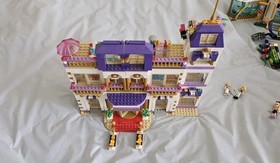 3 Lego Sets, 41101 Grand Hotel, 41232 DC Super Hero HS, 41314 Stephanie's House