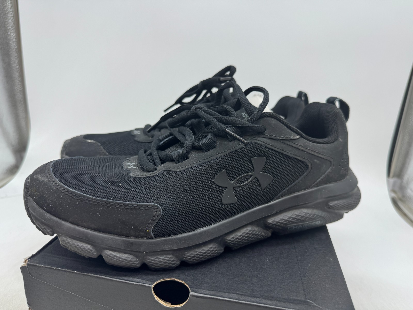 SAOLA Scarpe da corsa Under Armour Charged Assert 9 uomo nere stringate basse 9 5