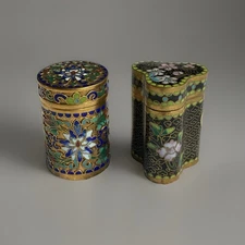 2-Chinese Cloisonné Brass Snuff/Opium Floral Jars Trefoil & Round Gilding VNTG