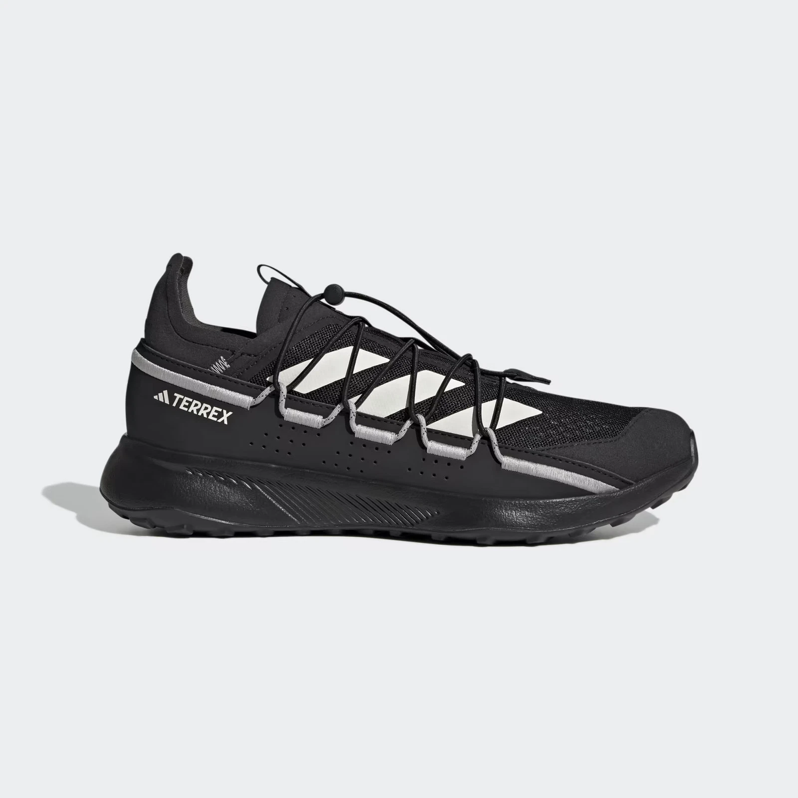 Men’s Adidas Terrex Voyager 21 Travel Shoes Black UK size 11 BNWT Boxed
Opens in a new window or tab
