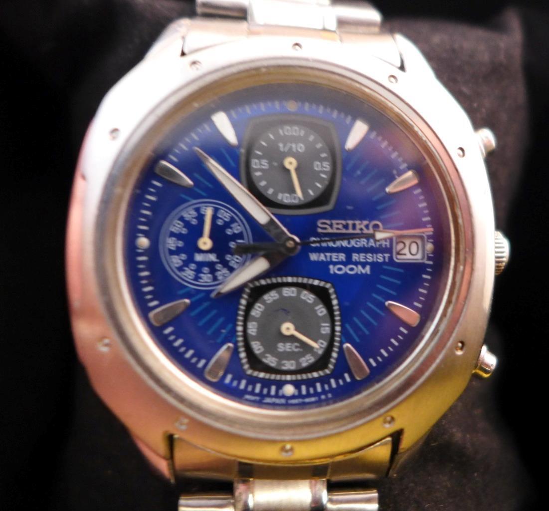 SEIKO セイコー クロノグラフ V657-9060 QZ 動作品 青 ☆良品 SEIKO セイコー クロノグラフ V657-9060 QZ 動作品 青