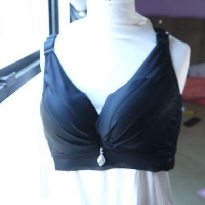 SHENHAI BAICAI BRA IN BLACK PICK YOUR SIZE