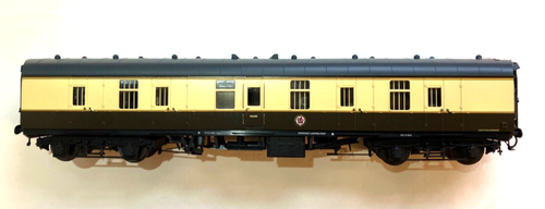 Heljan 4953 O Gauge 57' BG Chocolate and Cream BR Mk1 coach mint condition boxed - Picture 2 of 8