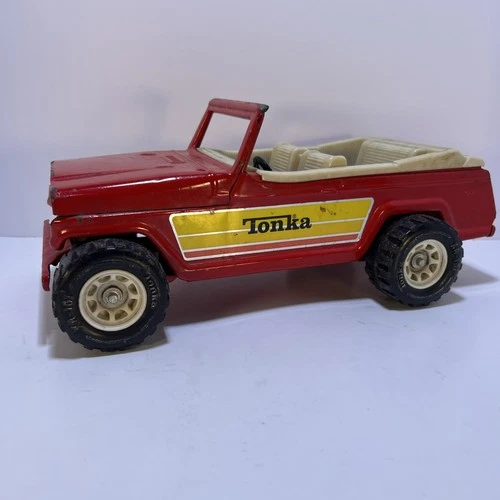 Vintage Tonka Willys Jeepster Red Convertible Jeep Pressed Steel Toy Car