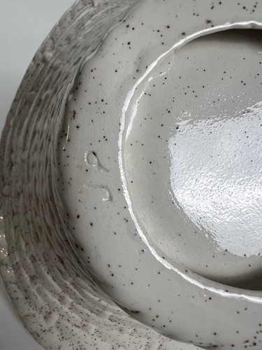 Easter Basket Vintage Mold Ceramic Cream Color w/ Speckles w/ 8 Matching Eggs - Picture 6 of 19