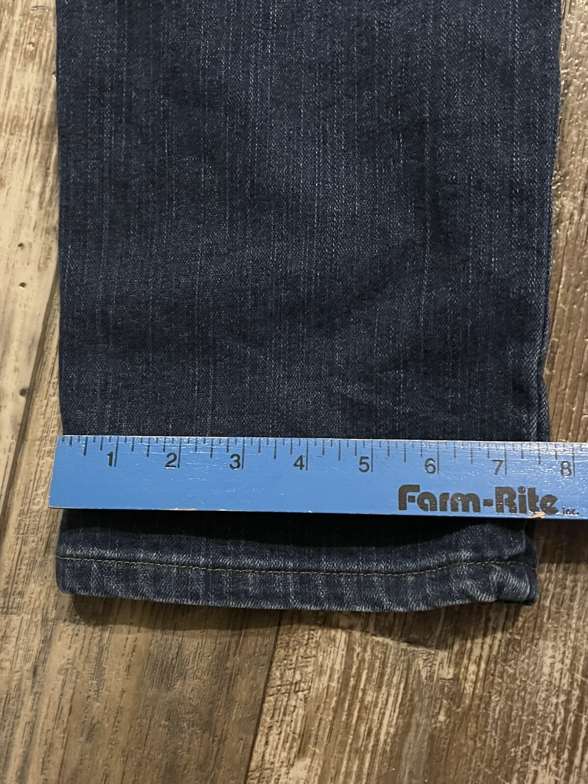 LEE RIDERS Women's Slimming Relaxed Fit Straight Leg Jeans Size 16W