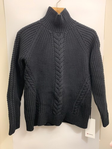 Lululemon Bring The Cozy Turtleneck 