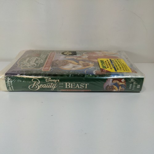 Beauty and the Beast: An Enchanted Christmas (VHS, 1997) - Picture 3 of 6