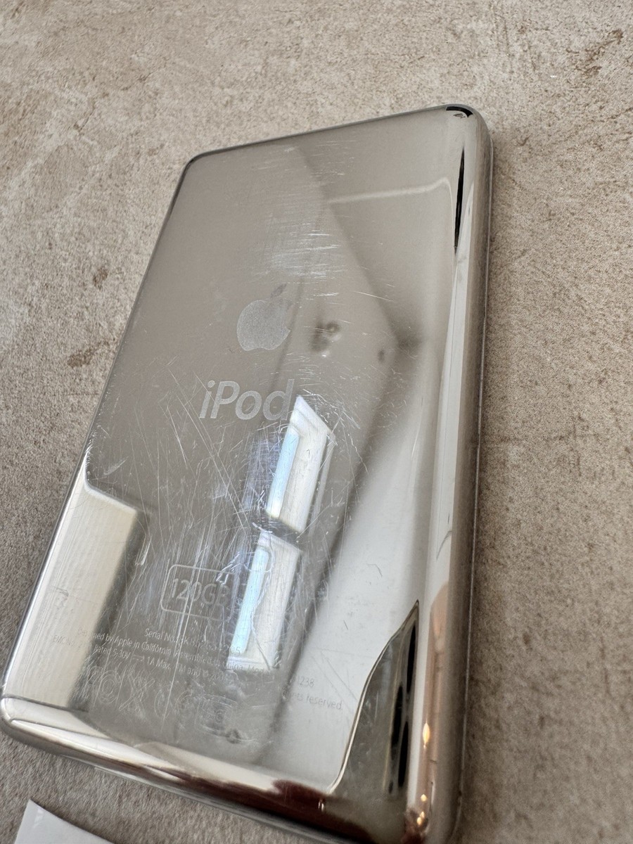 Apple iPod Classic 120GB MB562J/A the 6th generation Working