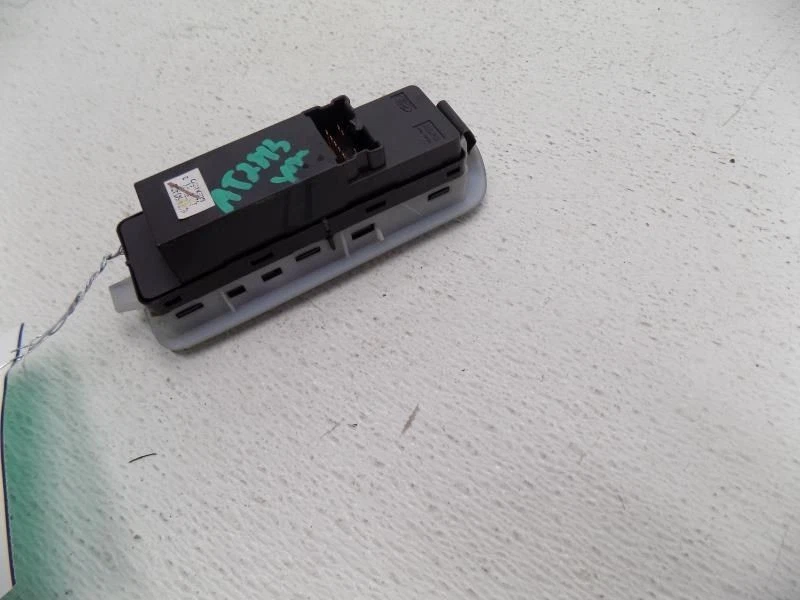 Driver Front Door Switch Driver's Lock And Window Fits 01-07 ESCAPE 1595625 - Image 3 of 3