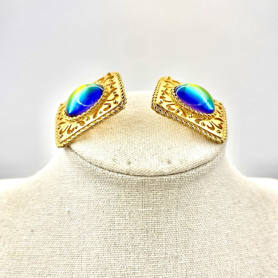 Vtg Gold Tone Rainbow Vitrail Jelly Belly Lucite Cabochon Stud Earrings Art Deco - Image 4 of 4