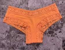 NWT VICTORIA'S SECRET XS ORANGE PEACH FLORAL LACE RARE CHEEKY PANTIES