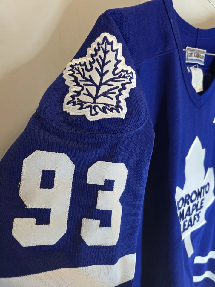 Vintage CCM Center Ice Toronto Maple #93 Leafs Logo NHL Hockey Jersey Mens s 48 - Image 4 of 4