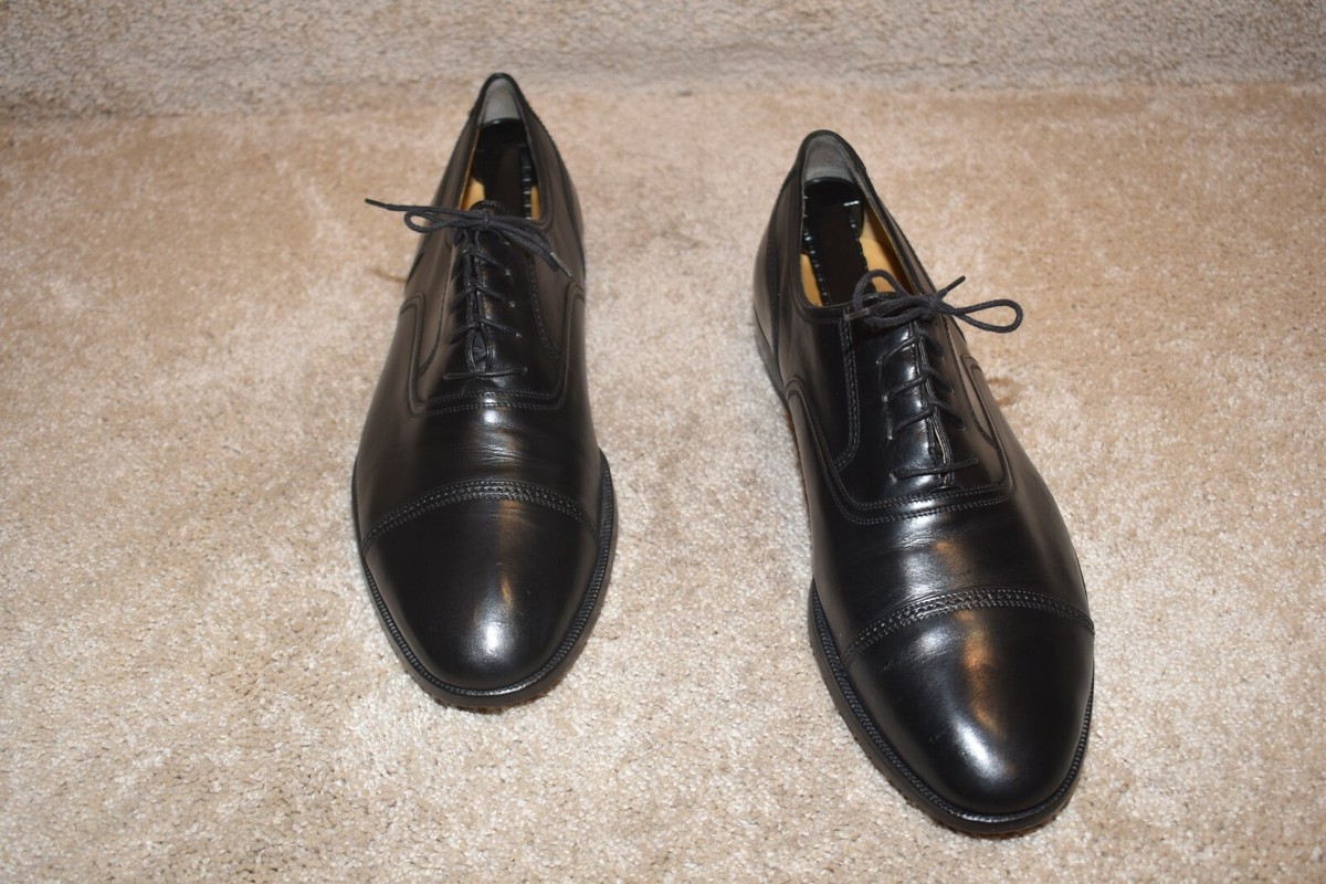COLE HAAN COLLECTION - Leather Oxfords - Slightly Worn - Made in Italy Cole Haan Hawthorne Cap Toe Oxfords - Easter Shop | Jos A Bank main image 2