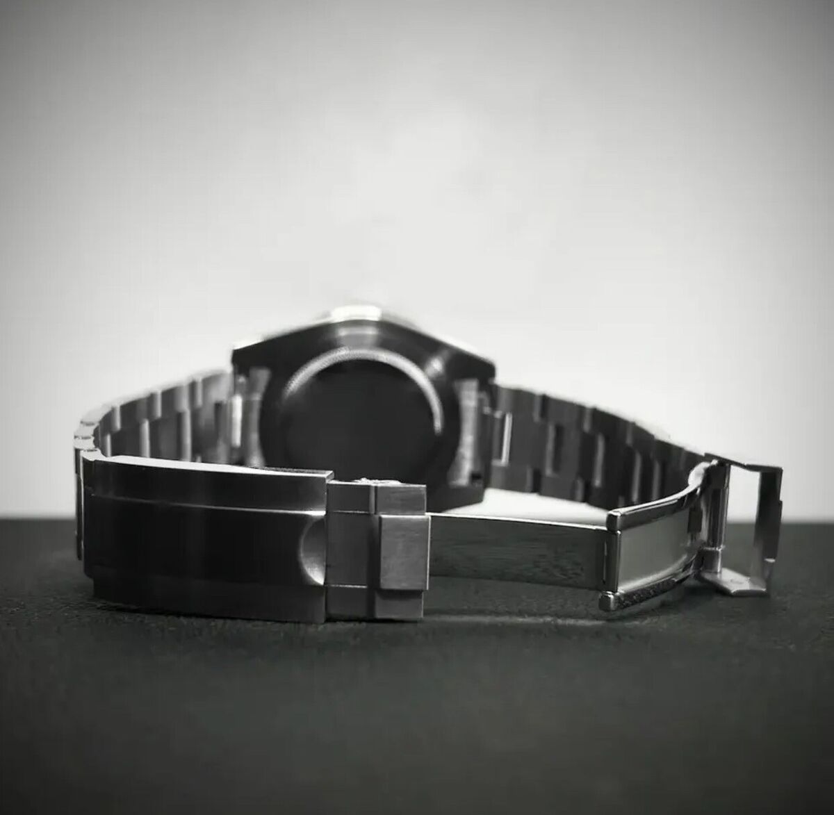 Custom Mod Watch 40mm Sub Diver Matte Black w/Seiko NH35 Custom Mod Watch 40mm Sub Diver Matte Black w/Seiko NH35