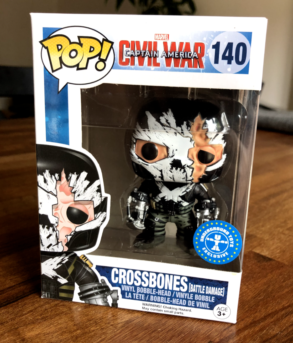 Funko POP MARVEL #140 - CROSSBONES [Battle Damage] Civil War ** BRAND NEW **