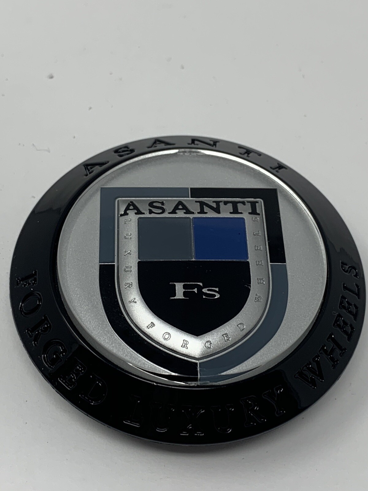 Picture 1 of 3
