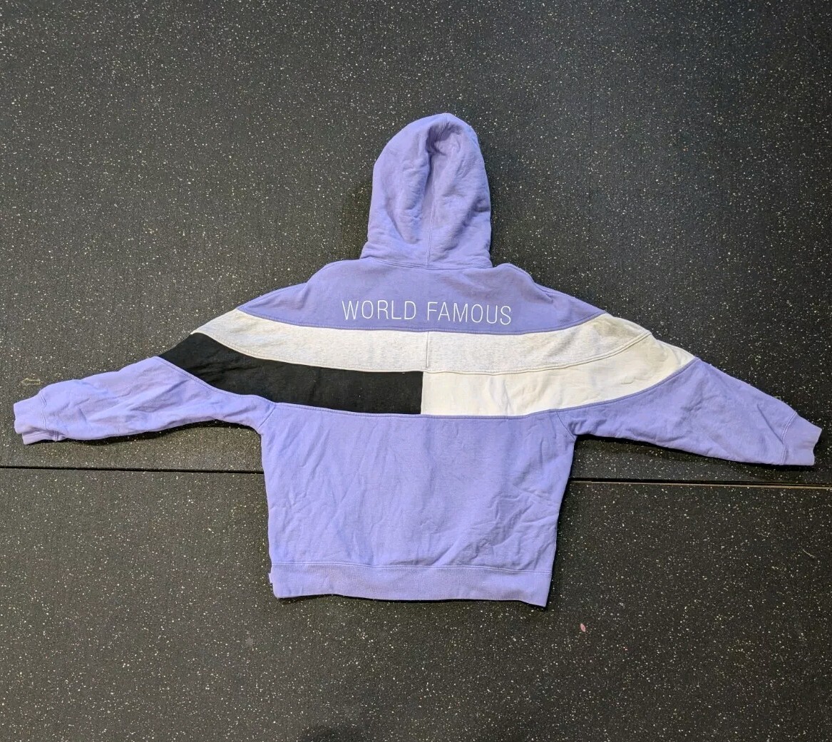 Supreme Milan Hooded Sweatshirt Light Violet SS20 Size M | eBay Supreme Milan Hooded Sweatshirt Light Violet SS20 Size M | eBay