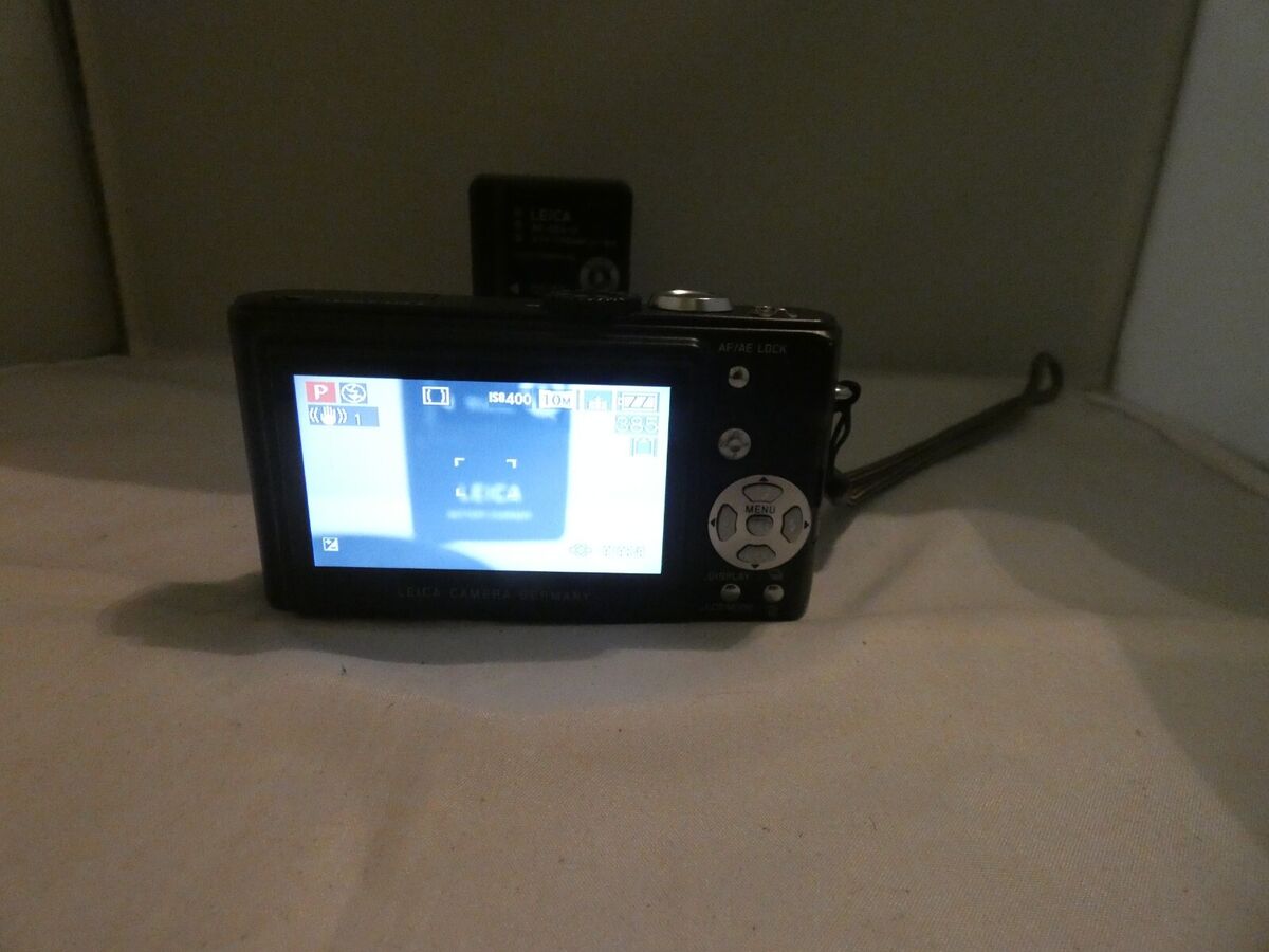 Leica D-Lux 3. Black w/ black soft case. Looks and works Leica D-Lux 3. Black w/ black soft case. Looks and works