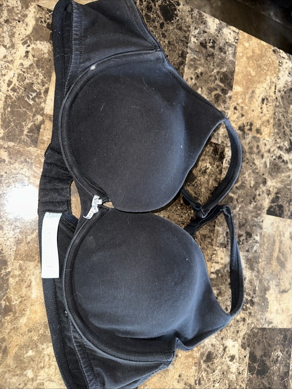 Cacique Women’s Black Bra Size 42B Underwire