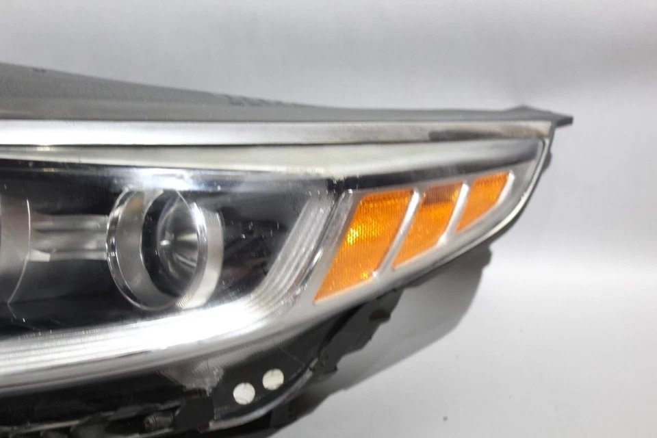 Driver Headlight Korea Built VIN K 1st Digit LX 2016-2018 KIA OPTIMA OEM #39341 - Image 4 of 4