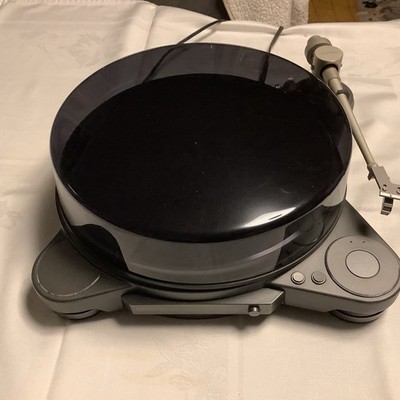 Kenwood KD 07 Direct Drive Plattenspieler 220 Volt .