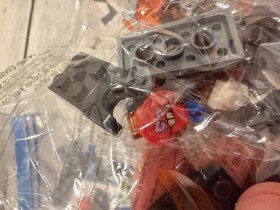 LEGO NEXO KNIGHTS: Infernox Captures the Queen (70325)