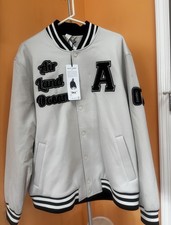 Alo Yoga G.O.A.T. A-TEAM Varsity Jacket Bone/...