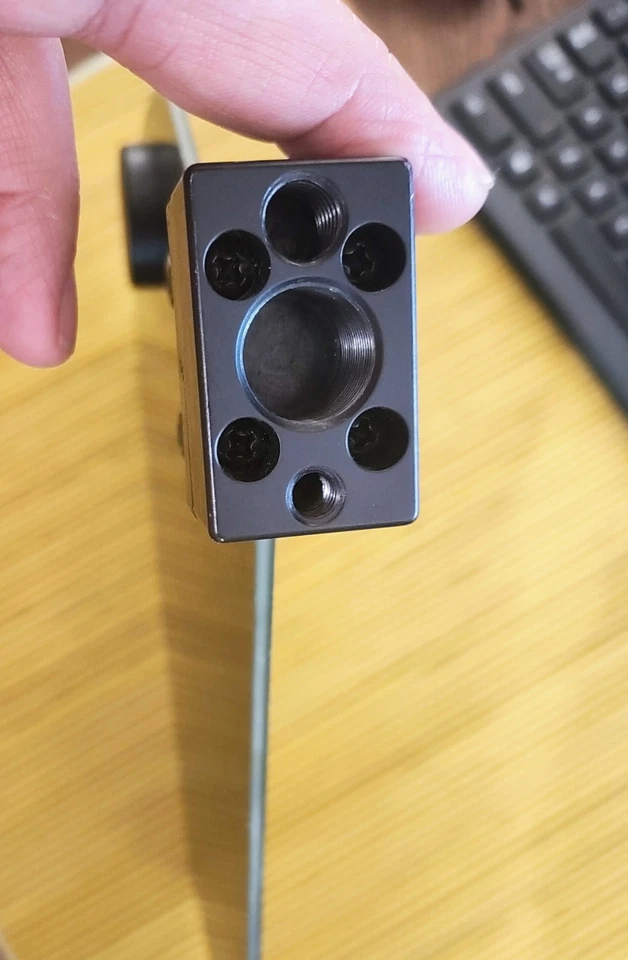 Lectrosonics ALP500 LPDA Fin Antenna 450-850MHz BNC Connector A++ Condition - Image 4 of 4