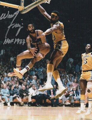 WALT FRAZIER NEW YORK KNICKS HOF 1987 W/ WILT CHAMBERLAIN ACTION
