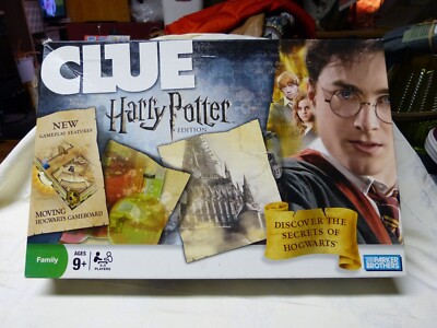 Clue / Cluedo Harry Potter US Edition KOMPLETT  bewegliches Hogwarts Brett