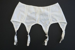 Vintage 1960s White Garter Belt - Size 24 Cotton Blend XS  1