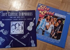 2 LPs  Bee Gees:   - Massachusetts ;   Classi...