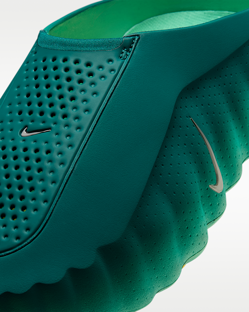 Nike Mind 001 Slip On Shoes Men Green Lightweight Breathable