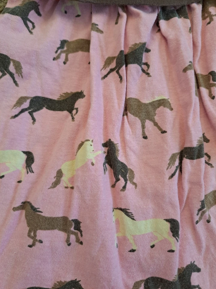 Conjunto de vestido de caballo Hatley para niños pequeños Foto 3 de 4