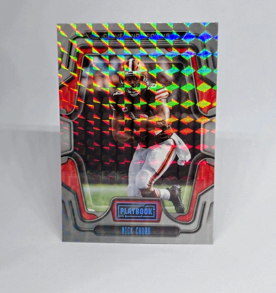 Nick Chubb 2022 Panini Playbook - Mosaic Parallel #8 - Image 3 of 3