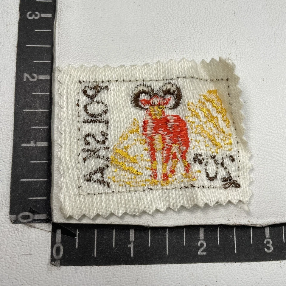 Vtg POLAND POLSKA 20 GR Postage Stamp Theme Felt Patch ORANGE Mouflan Sheep 00TM Foto 2 de 2