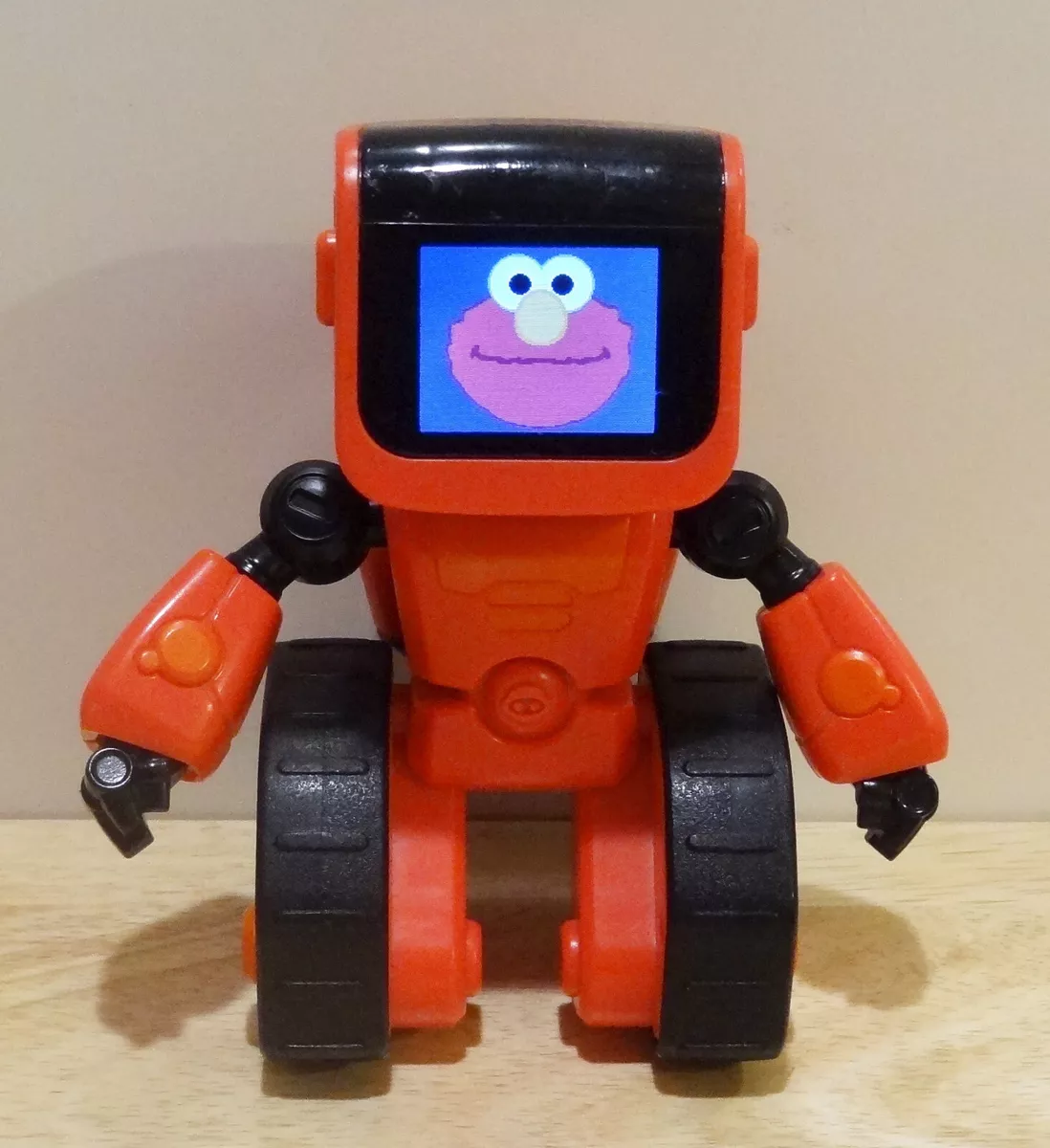 WowWee Elmoji Coji Coding Robot Red