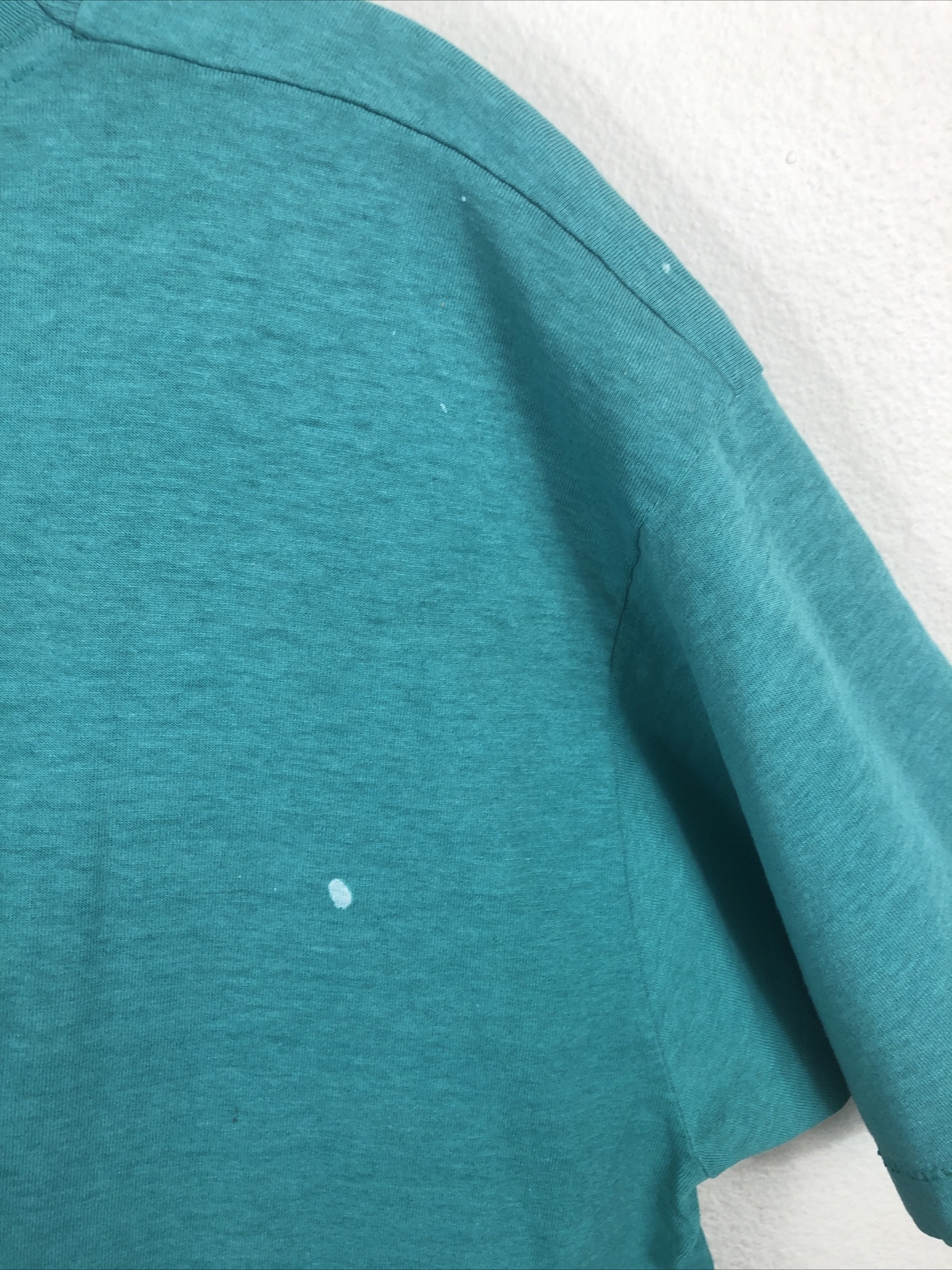 It’s Not How Deep You Fish/ It’s How You Wiggle Your Worm Vtg T-Shirt - Large/XL