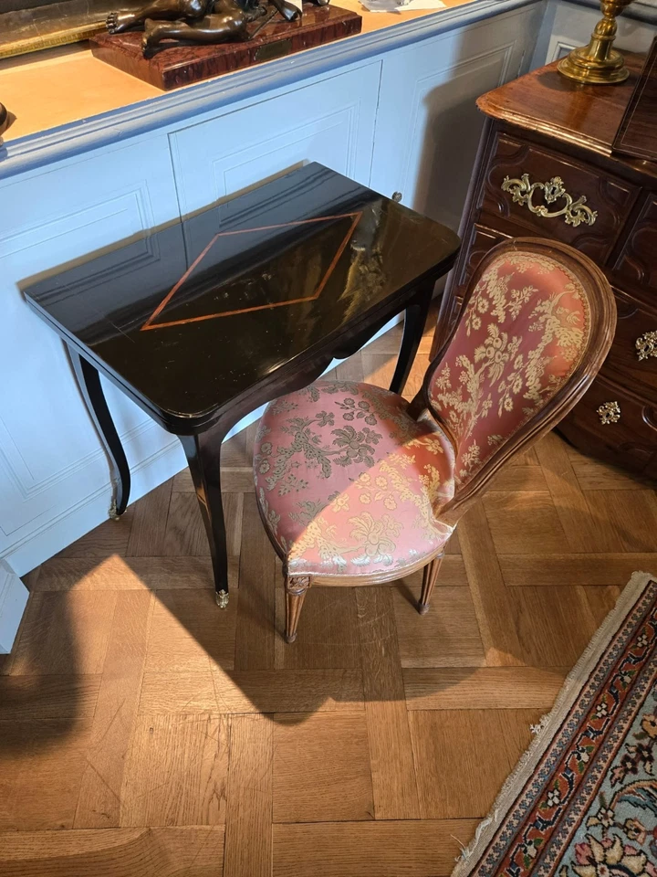 Table de jeu brisée d’époque Louis XV en bois noirci. - Photo 2/4