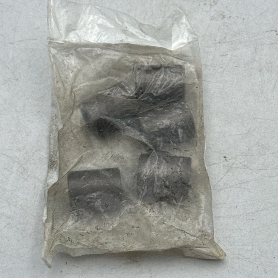 Pipe Coupling 1/4 In Black 12136-1 Socket ASTM A-105 EX HVY 3000 PSI 5pack - Image 4 of 4