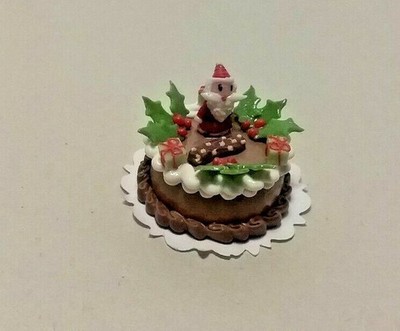 Miniature Christmas Cake for a dollhouse 1:12 scale