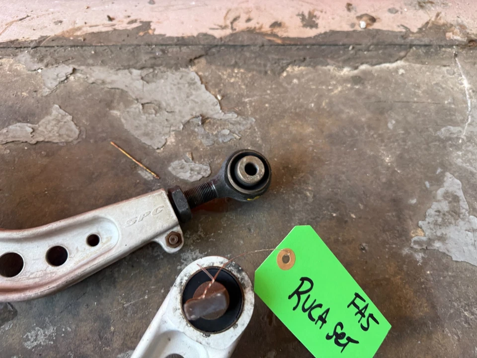 06-11 HONDA CIVIC - SPC BRAND - ADJUSTABLE REAR UPPER CONTROL ARMS CAMBER KIT - Image 4 of 4