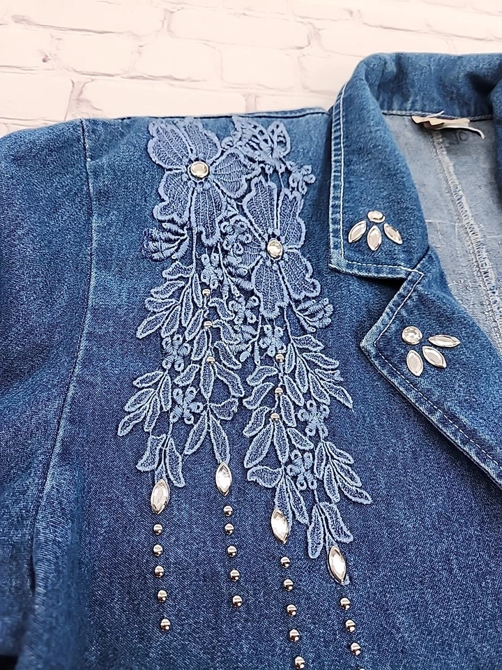 Cactus California Blazer Rhinestone  Embellishment Women's Size Medium  - Image 2 of 4