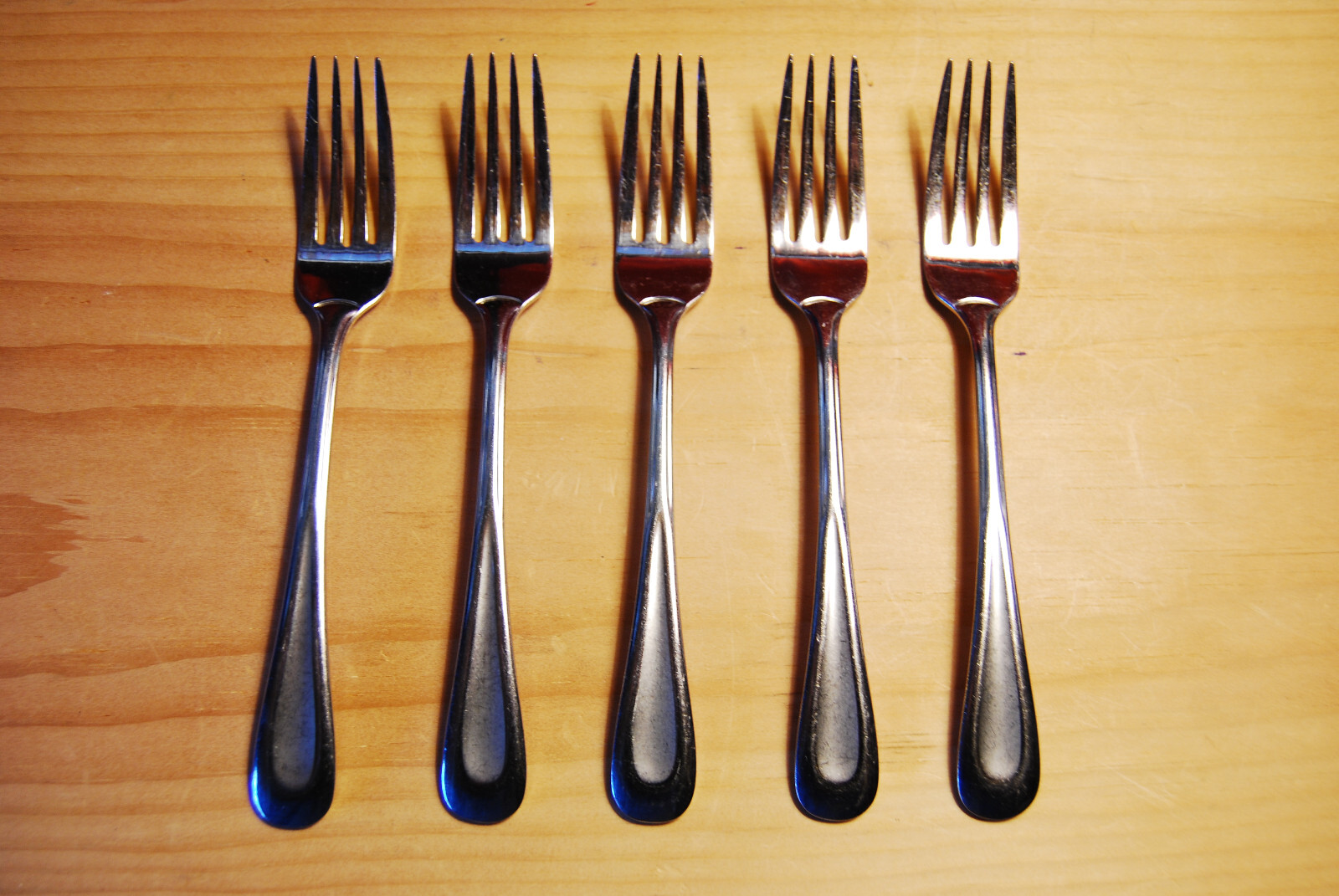 5 Oneida SATIN SAND DUNE 71/2" Stainless Dinner Forks eBay