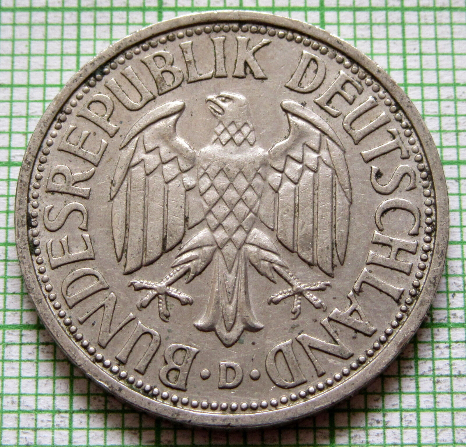 Bild 2 von 6