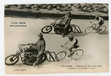 PHOTO CYCLISME, 27 avril 1947 Lesueur va doubler Level vélo course SPORT