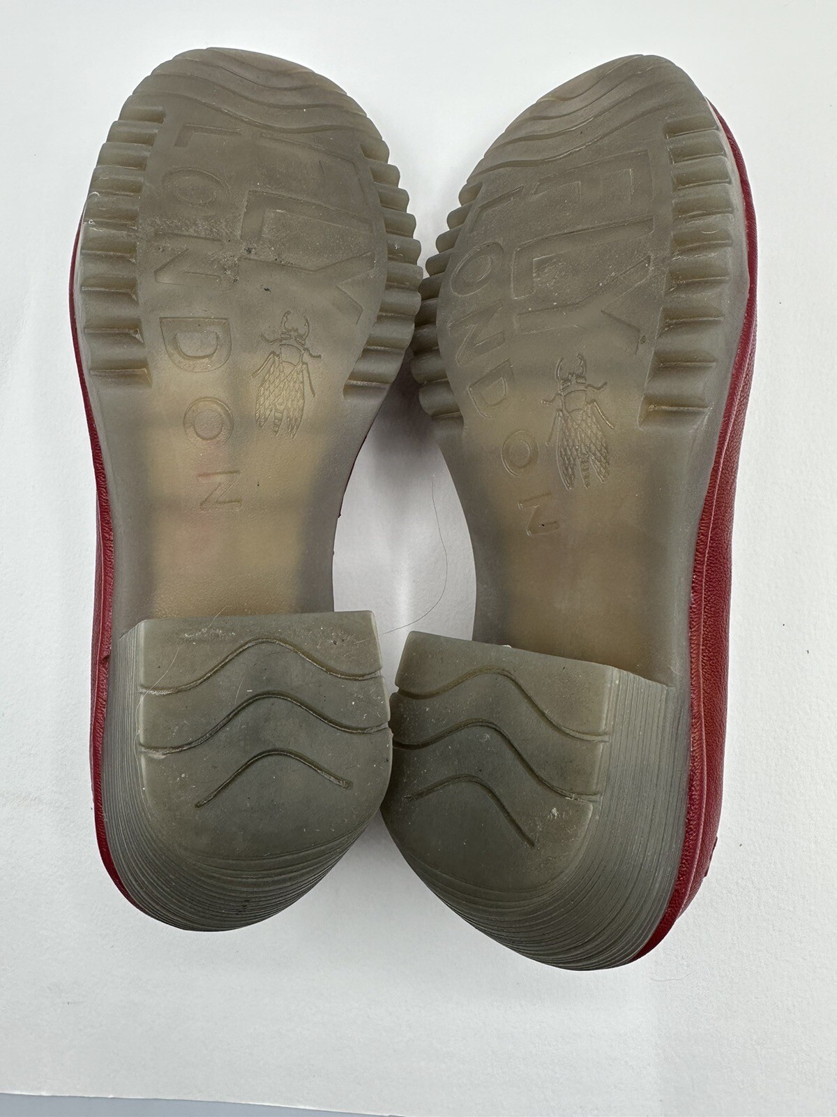 fly london walo pump