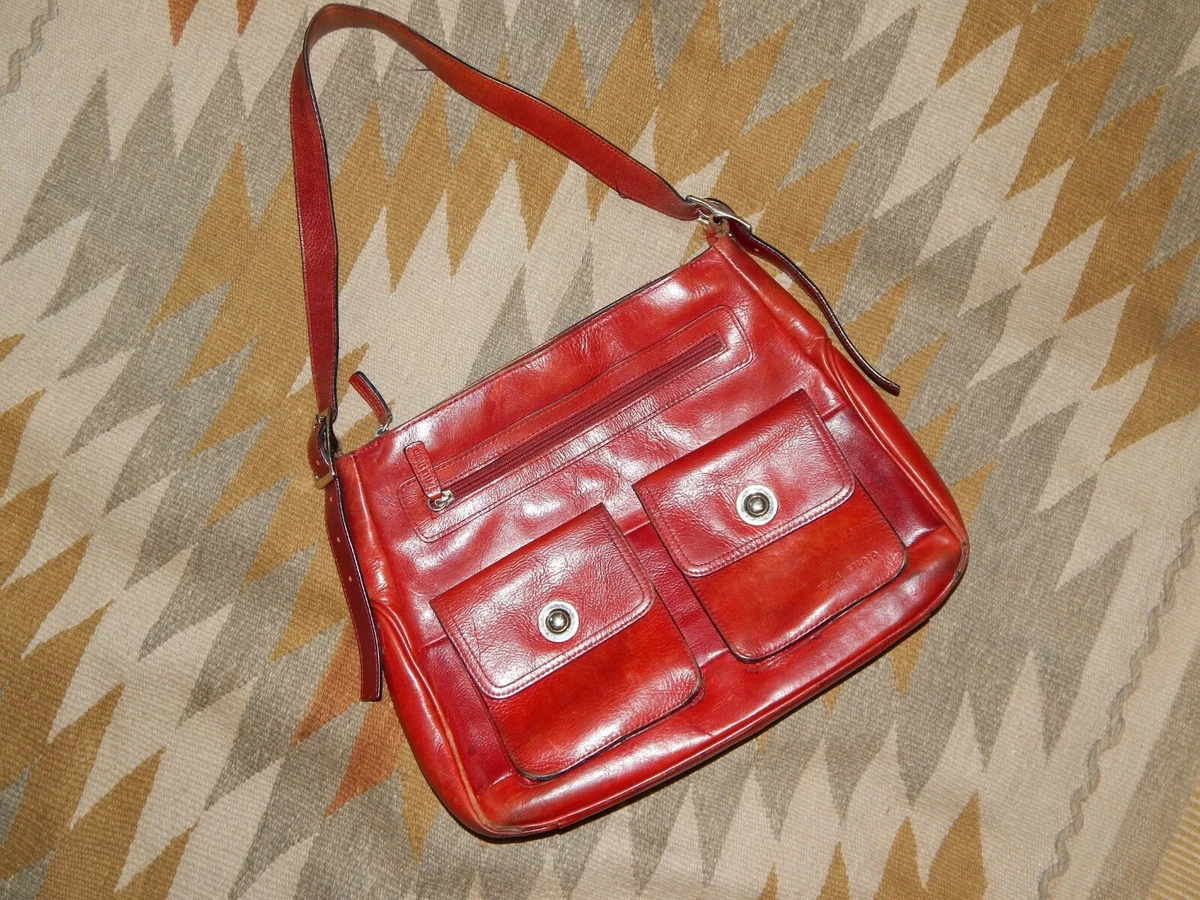 Burgundy pocketbook top