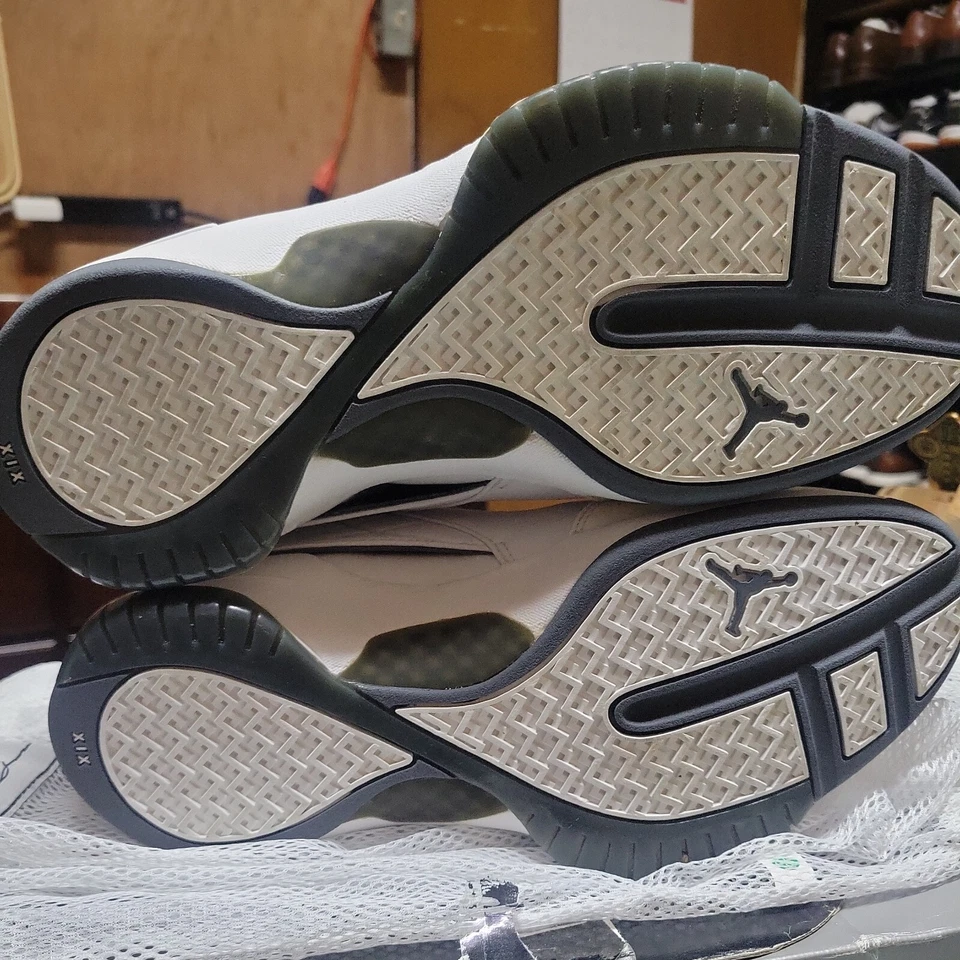 Talla 9 - Air Jordan 19 OG 2004 Flint Foto 3 de 4